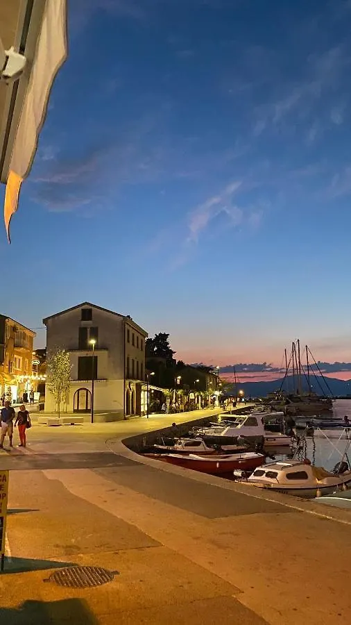 Apartment La God Malinska Croatia